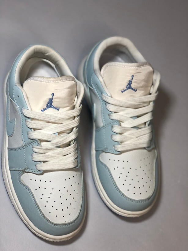 جردن وان ساق کوتاه رنگ آبی سفید کد : 1025